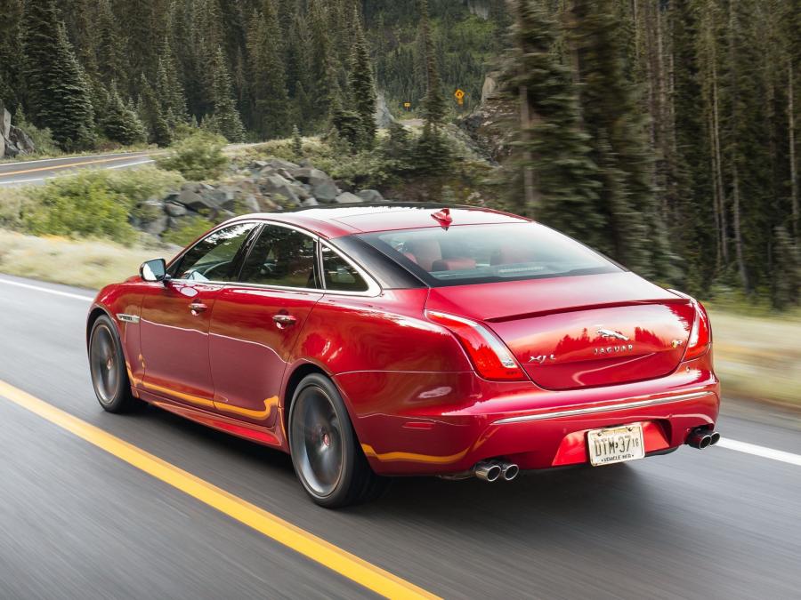  Jaguar XJR 2013 года  (US) (фото 13 из 16)